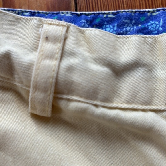 J. Bailey Boys Yellow Shorts Zipper And Button Side Slit Pockets Size 5 - Picture 5 of 8